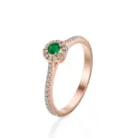 Pierścionek z szmaragdem i brylantami różowe złoto AJPZ_019